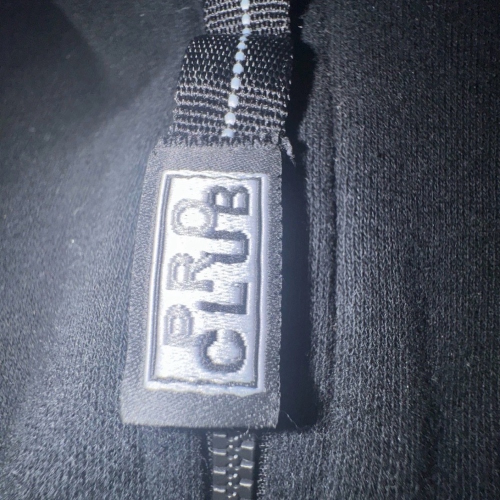 Pro Club Black sweater